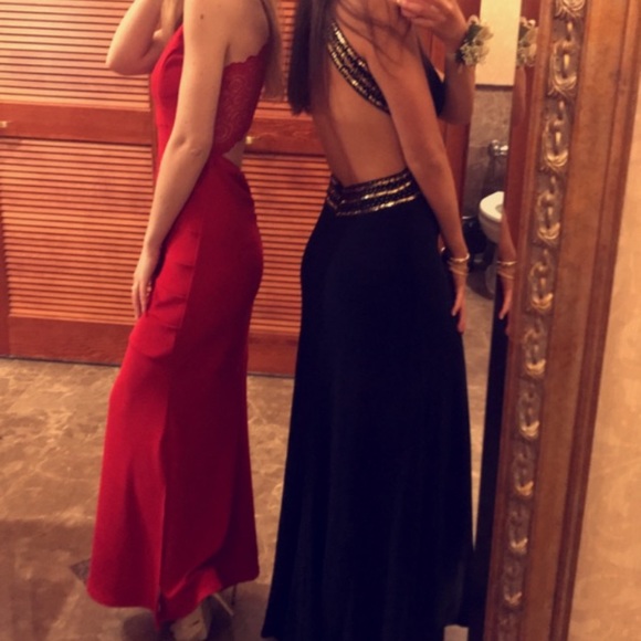 Navy Beautiful Gown - Picture 3 of 3